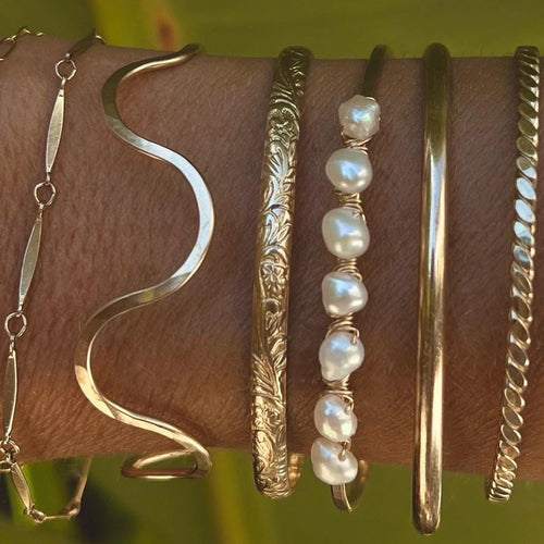 Floral Hawaiian Gold Bangle